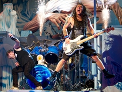Beszámoló: Iron Maiden, Anthrax - Papp László Budapest Sportaréna, 2014. június 3.