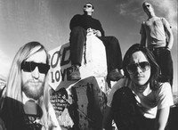 Koncert: Kyuss Lives / Waxy / Burden, 2011. március 20., Petőfi Csarnok