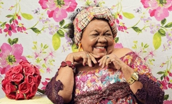 Hír: Dona Onete 79 évesen énekel a MüPa színpadán